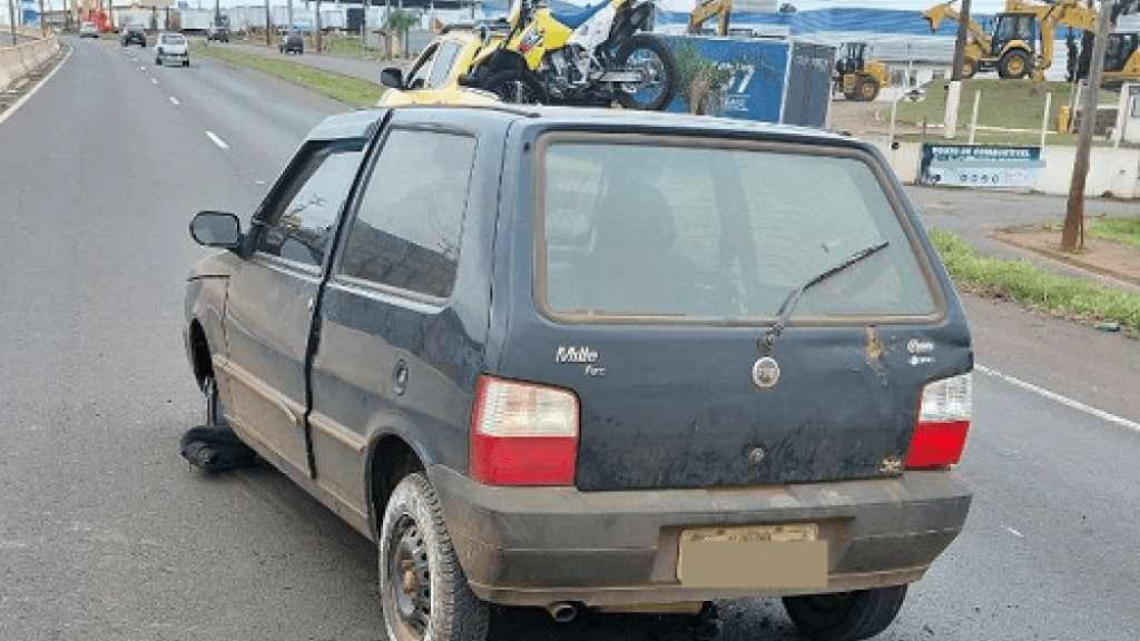 Jovem foge de clínica de reabilitação, furta carro e acaba detido na BR-480, em SC