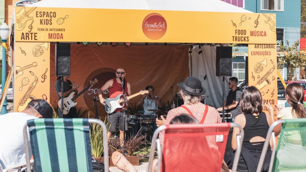 Som&Sol – Música na Rua movimenta Porto Belo com programação cultural neste sábado