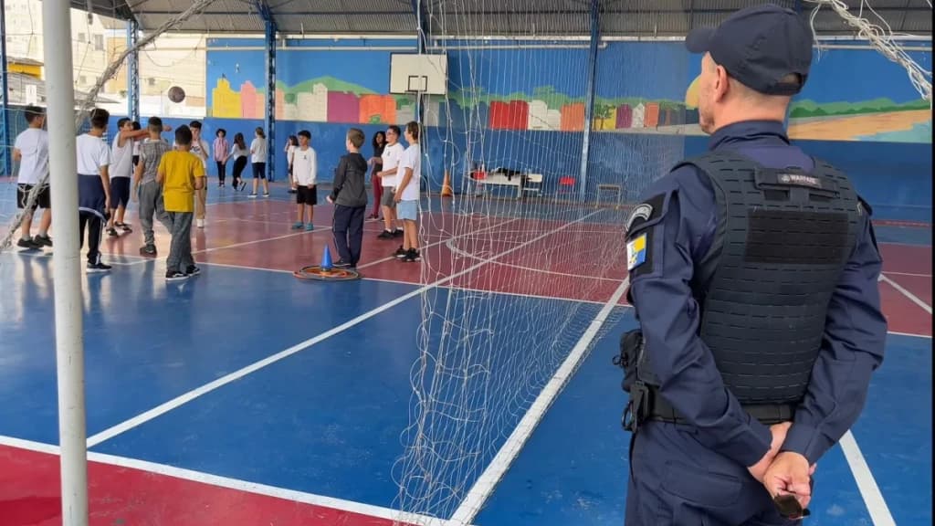 Com medo de ameaças de ataques do “Dia 20”, Itapema suspende aulas