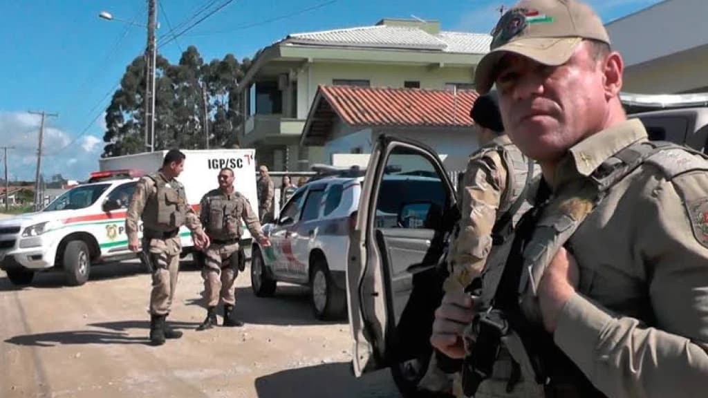 URGENTE: Tático entra em confronto com traficantes em Tijucas