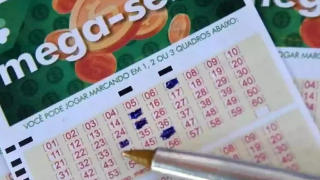 Morador de Itapema acerca na quina e ganha bolada na Mega-Sena