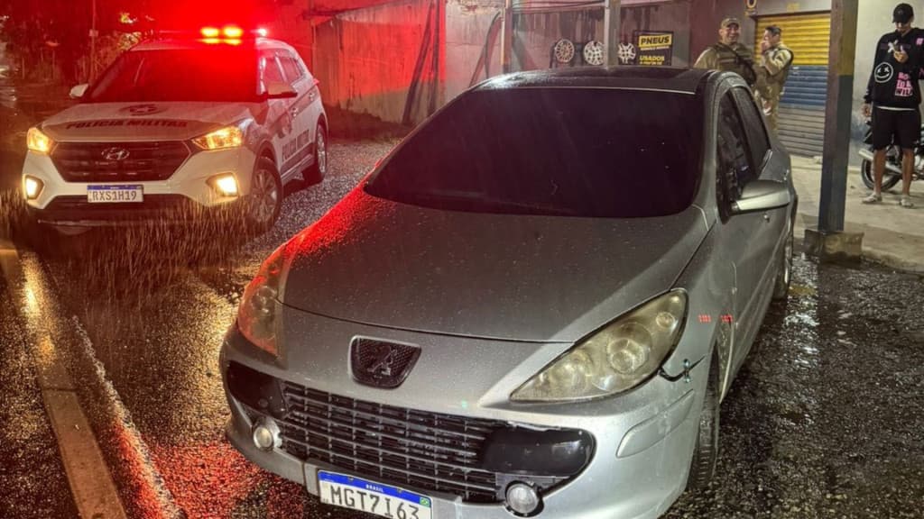 VÍDEO – Perseguição na SC-410 recupera carro furtado