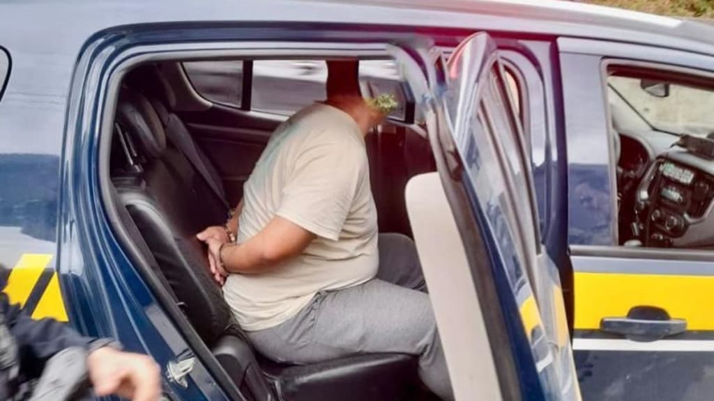 Professor condenado a 31 anos por sequestro e estupro de aluna