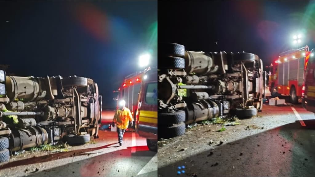 Motorista fica ferido após caminhão sair da pista e capotar na SC-157