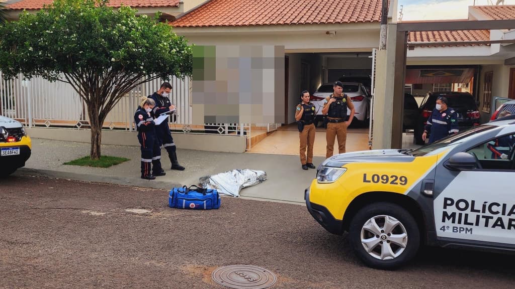 Pai vê filha rendida por assaltantes, reage e mata um dos criminosos