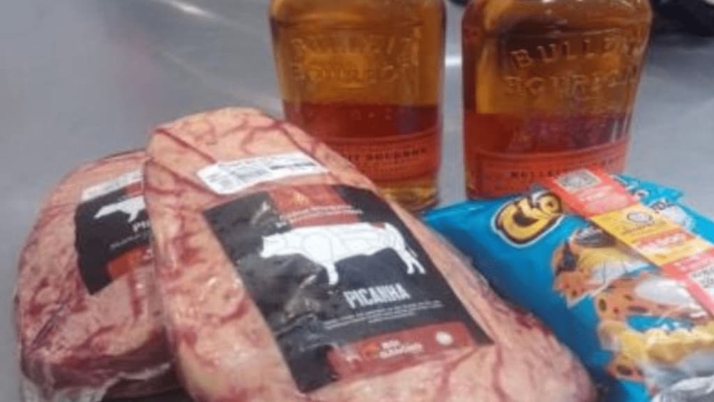 Homem se dá mal tentando furtar picanha e whisky de mercado