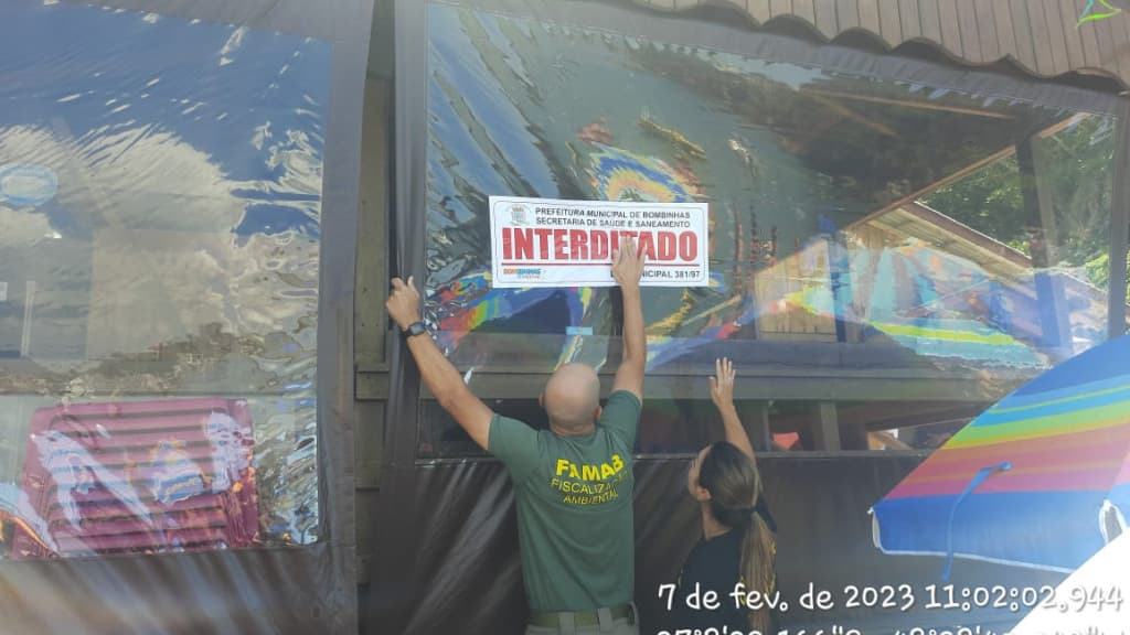 “Não estamos para brincadeira”, diz prefeito após comércios serem interditados