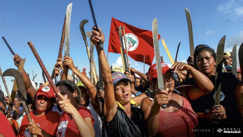 Sob protestos do PT, deputados de SC votam em peso contra o MST