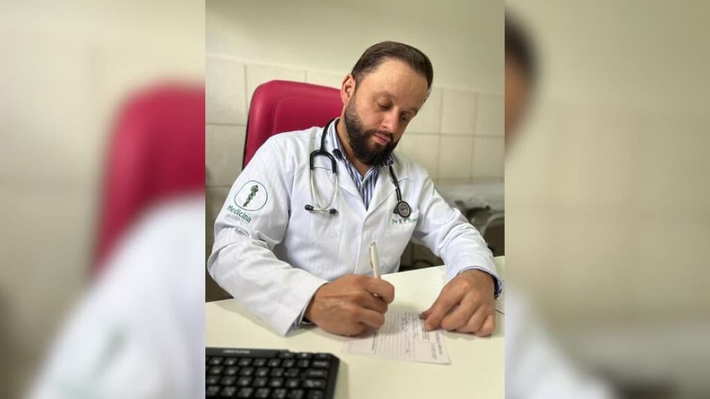 Superação e conquista: Enfermeiro se forma em medicina na UFSC
