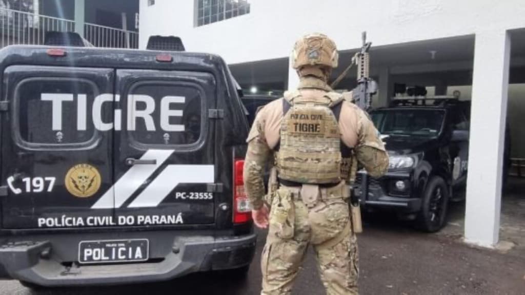 Homem mata ex no Paraná e transporta corpo para enterrar em SC