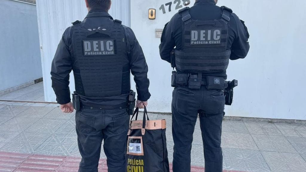 Operação prende empresário por porte ilegal de arma em Tijucas