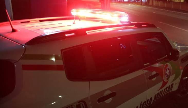Geladeira se torna cena de crime: homem é encontrado morto com golpe fatal na cabeça