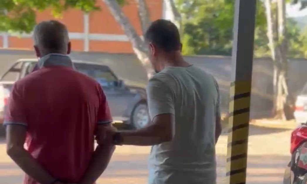 Ignorou a Justiça e voltou a ameaçar a companheira: homem é preso no Vale do Itajaí