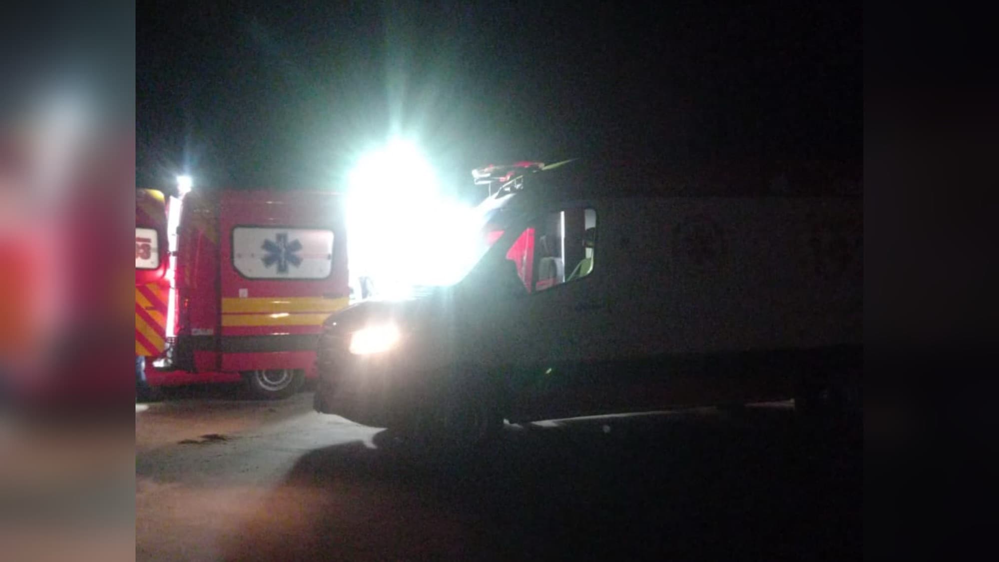 Afogamento vira cena de desespero: populares tentam reanimar jovem, mas ele morre na areia