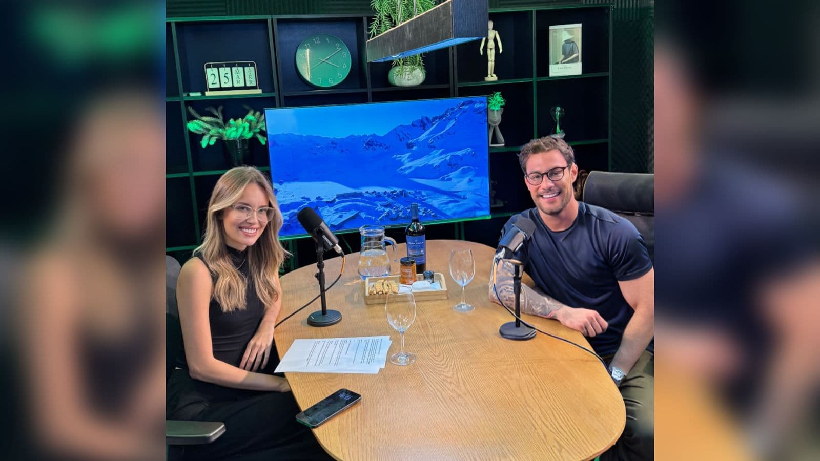 Camboriú ganha o maior e mais moderno estúdio de podcast da região