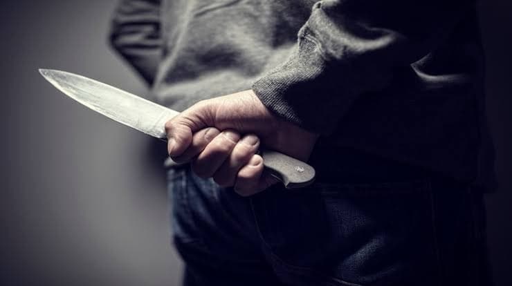 Homem é morto a facadas após discussão com sobrinho em Florianópolis