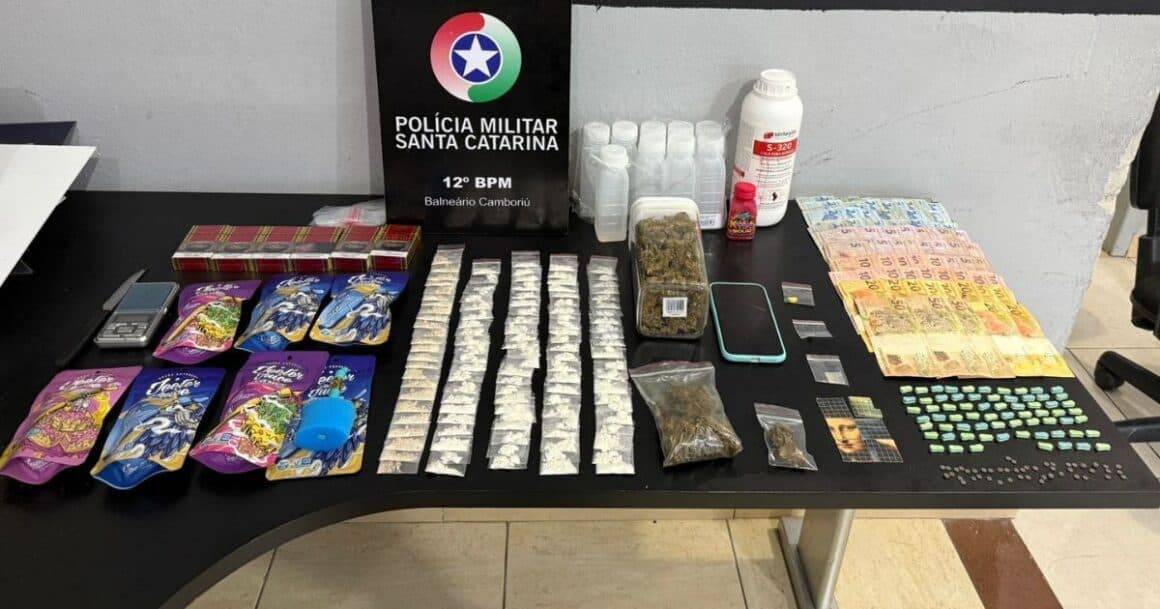 Polícia encontra loja de açai recheada de drogas em Balneário Camboriú