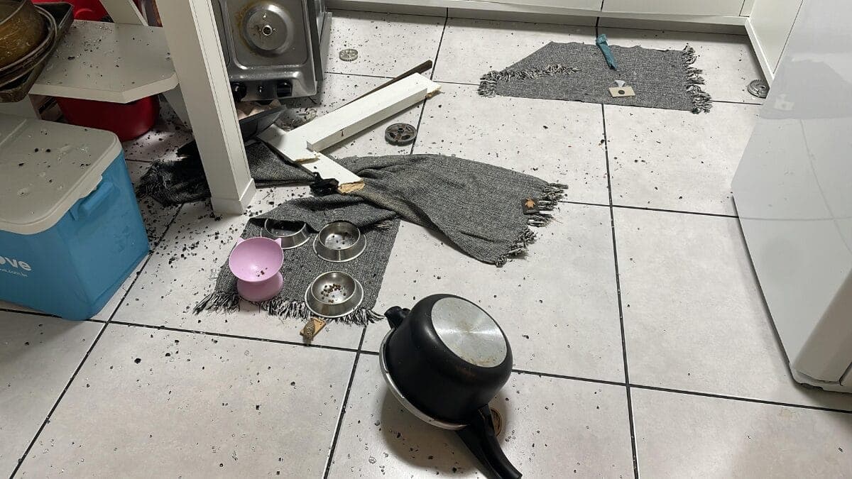 Fogão explode e deixa mulher ferida dentro de casa em Florianópolis