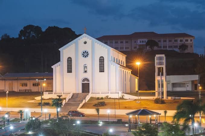 “SC quase sem ateus”: conheça as cidades onde 100% da população declara ter uma religião