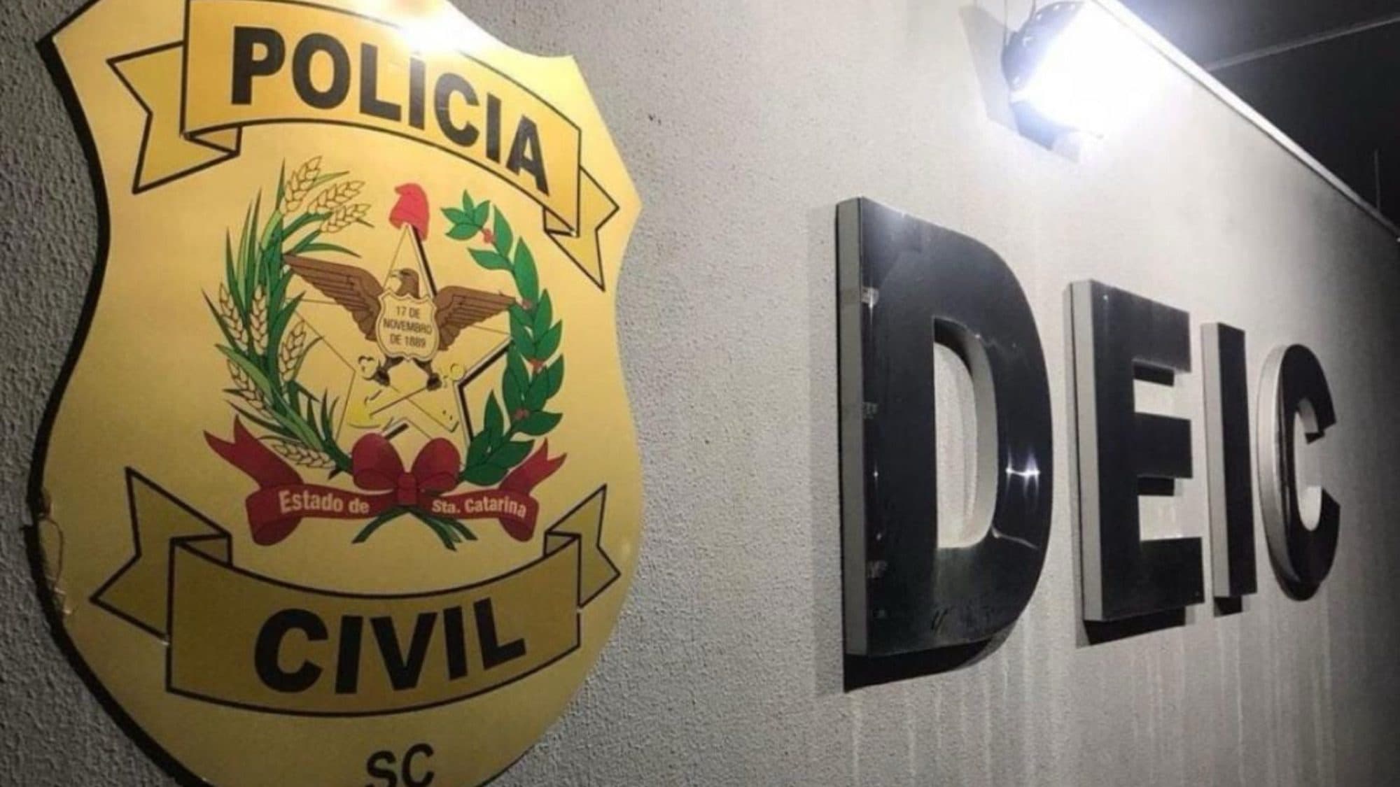 Foragidos por homicídio em Pernambuco são flagrados e presos em Itapema