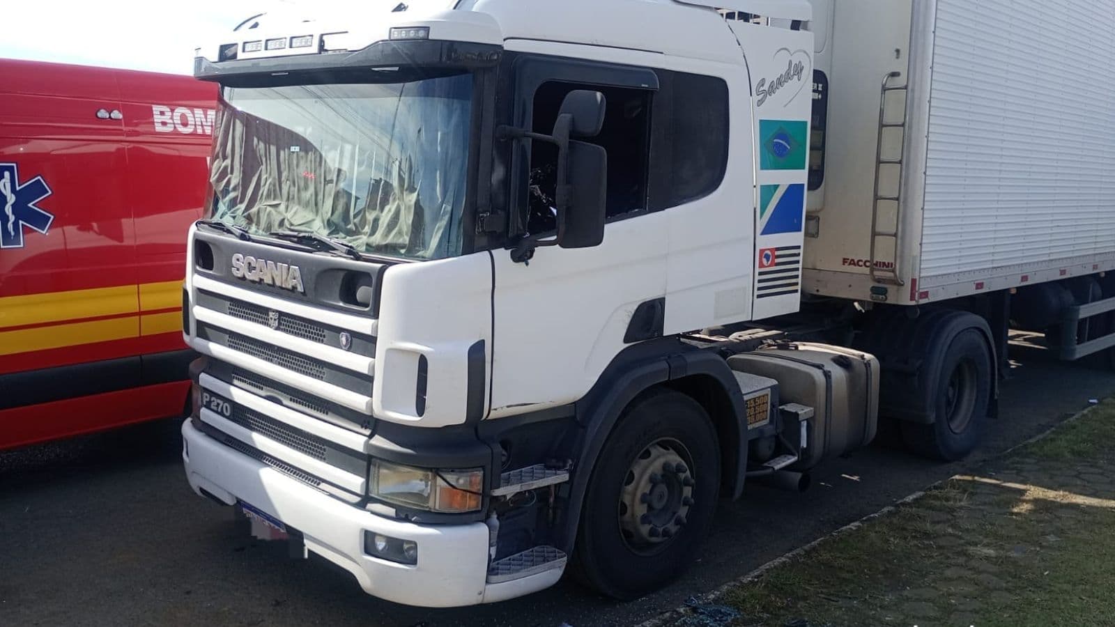 Caminhão parado há horas em posto levanta suspeita, e moradores fazem descoberta macabra em SC