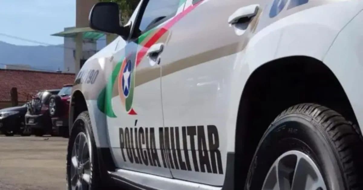Espancado até a morte: homem é assassinado em Blumenau e outros dois são baleados em SC
