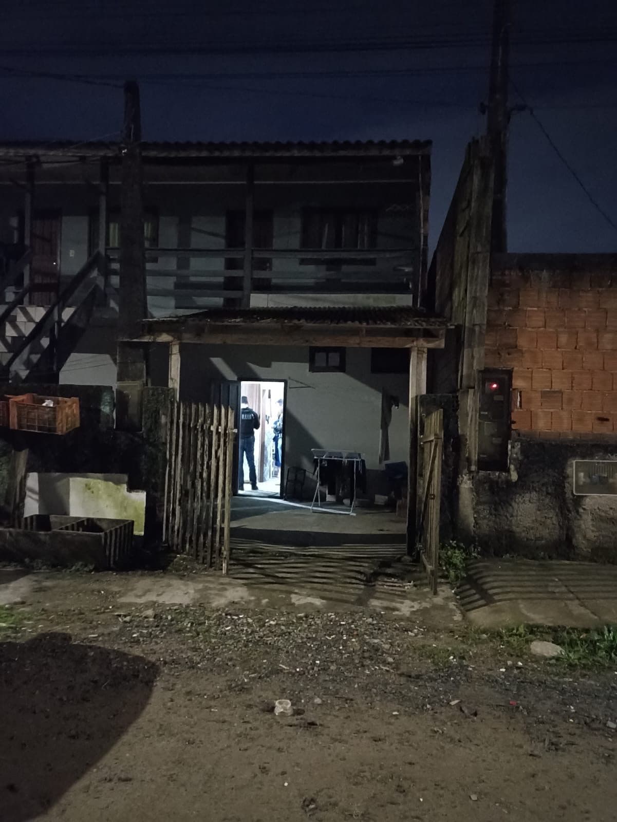 Advogado é preso acusado de facilitar entrada de celulares na penitenciária de Joinville