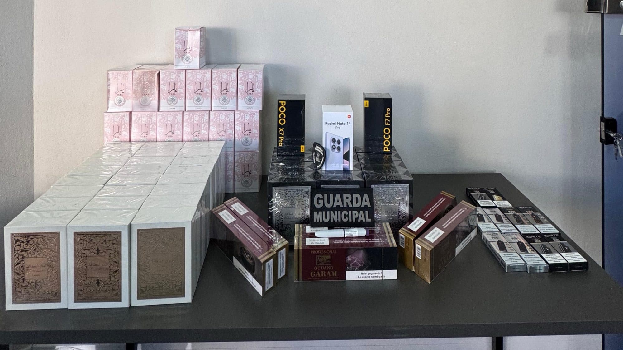 Homem é preso com malas cheias de produtos contrabandeados em Itapema