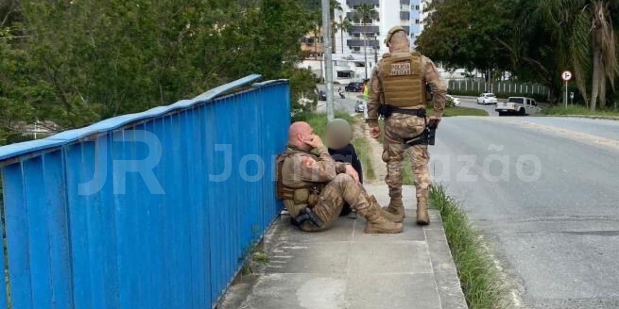 “Um abraço que salva”: PMs de Florianópolis evitam tragédia com empatia e solidariedade