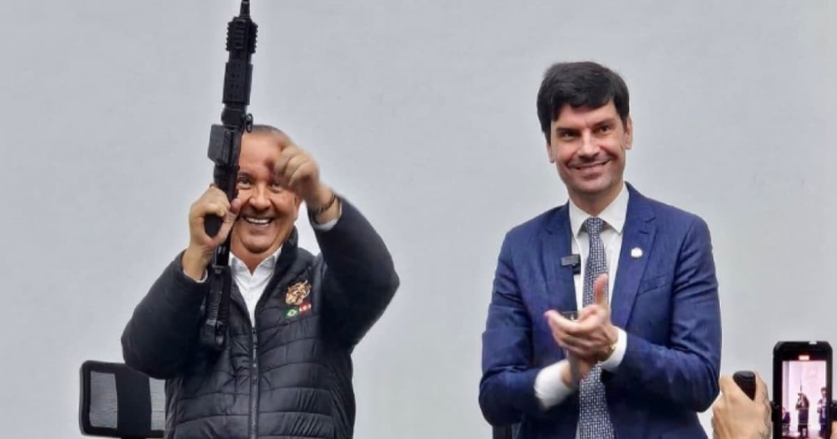 “Politica de extermínio”: esquerdistas se revoltam após governador de SC anunciar a compra de 350 fuzis para Polícia Civil
