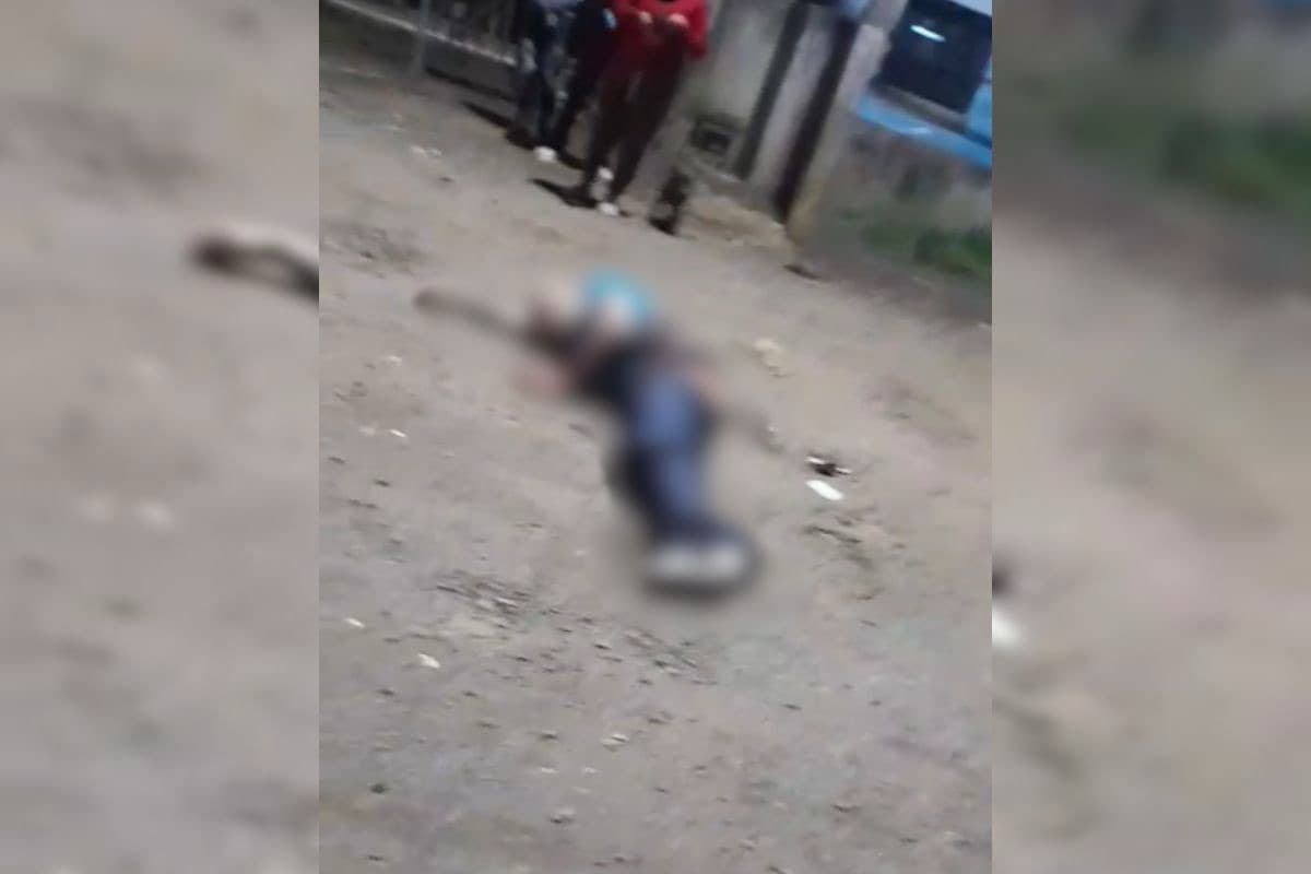 Homem é morto a tiros em frente de bar em SC
