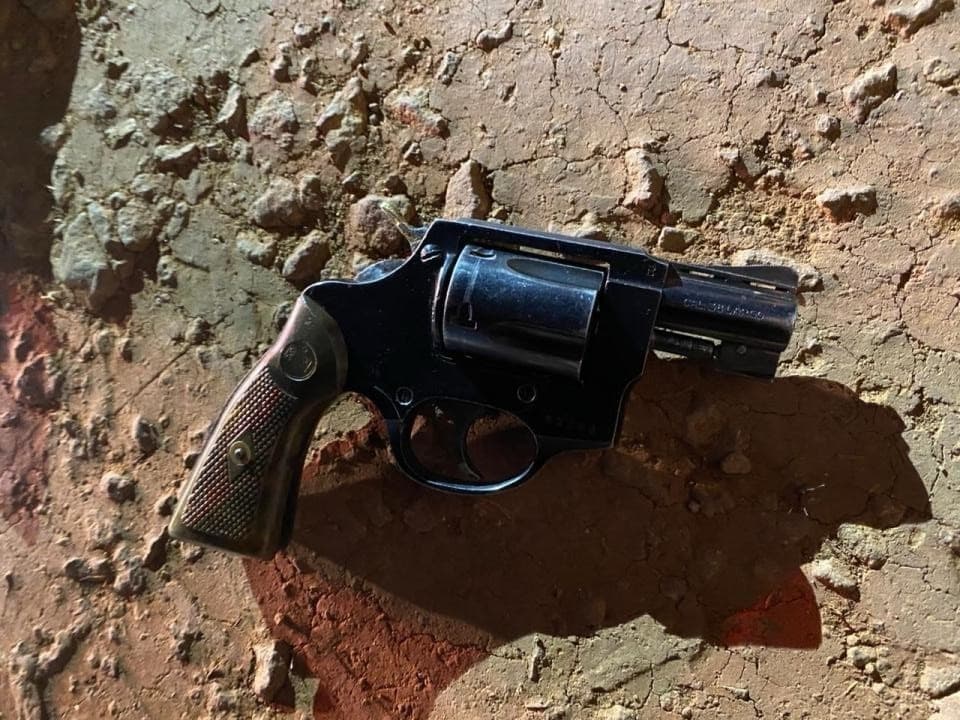 Adolescente “do crime” tenta atirar na PMSC e é neutralizado em confronto