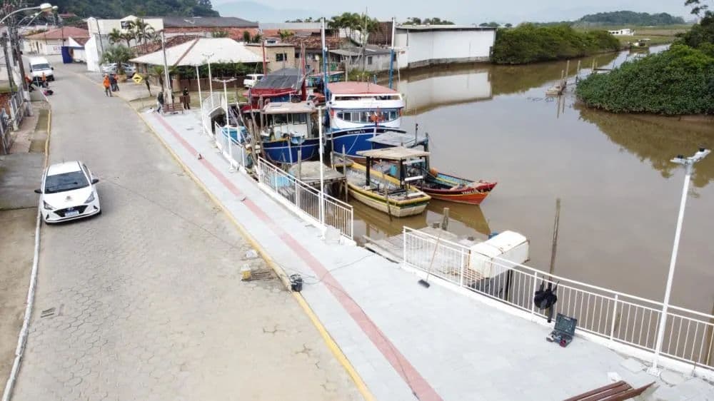 Idoso é brutalmente espancado após menina de 11 anos fazer grave acusação em Porto Belo