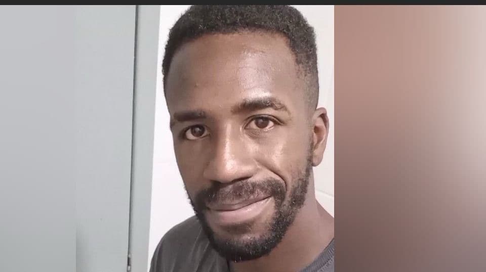 Morador de Itapema morre após passar mal durante partida de futebol