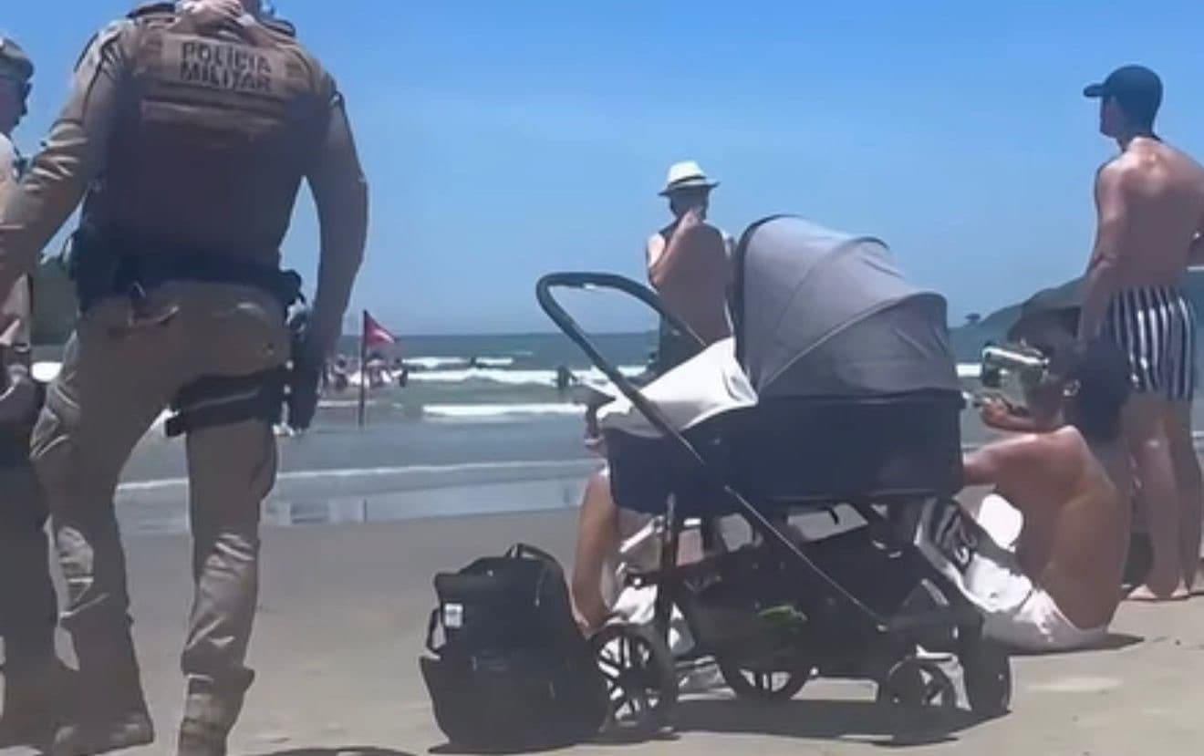 Bebê “derrete” no Sol em Balneário Camboriú enquanto família curte som alto