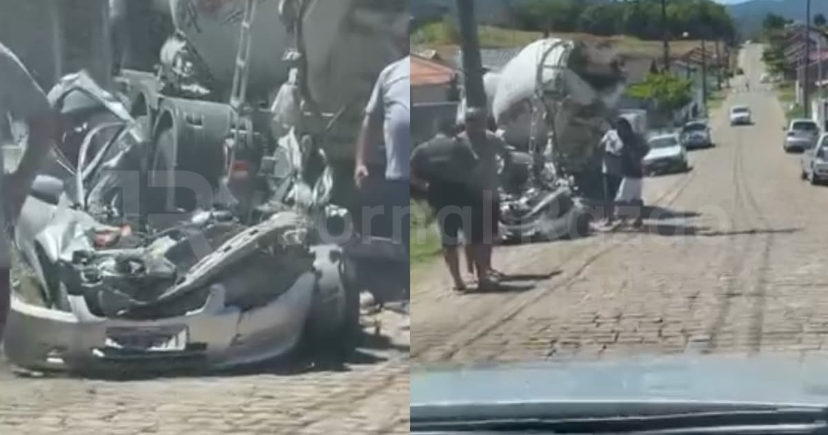 Caminhão betoneira “passa por cima” de carro e destrói frente de residência no Vale do Itajaí