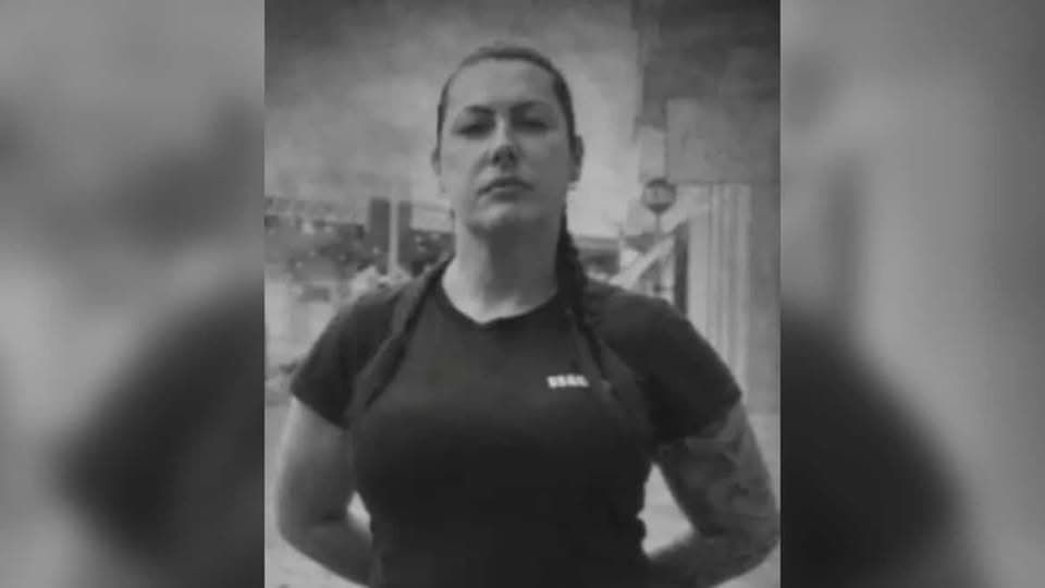 Bombeira voluntária morre em grave acidente de moto na BR-101