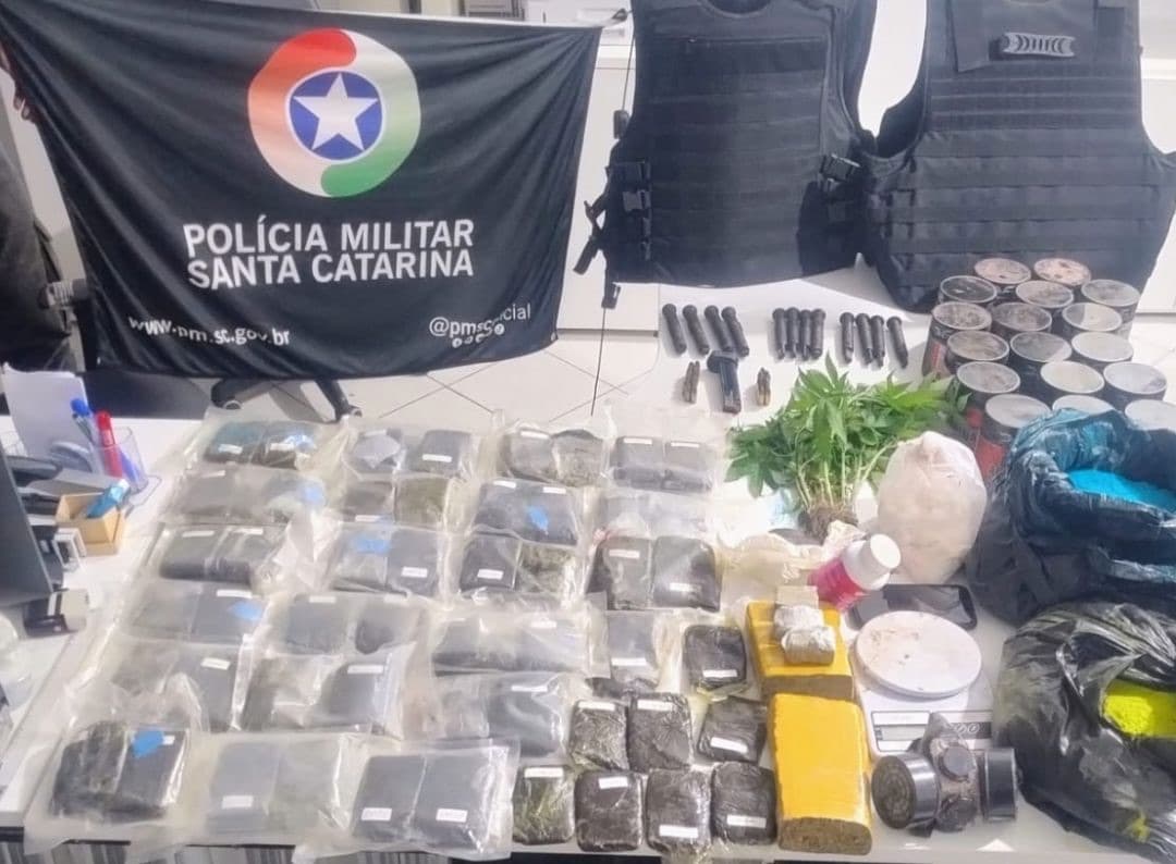 BOPE descobre laboratório de drogas na Grande Florianópolis e deixa prejuízo para facção