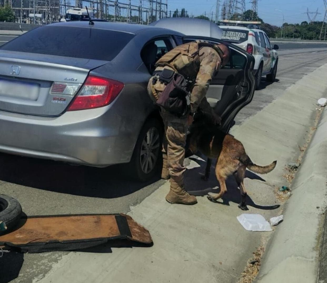 Carro com carga de anabolizantes é interceptado na BR-101 durante operação policial