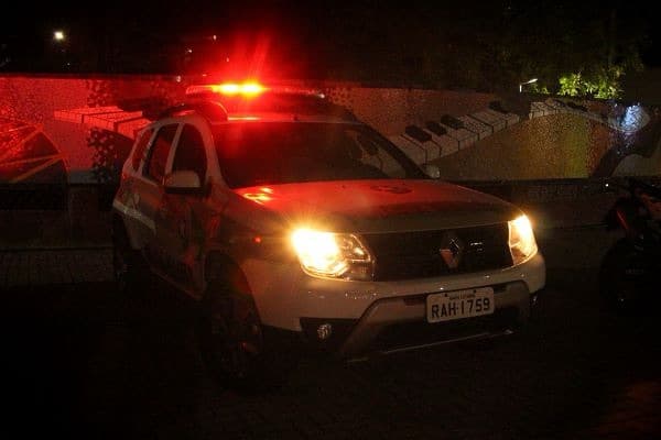 Motorista de aplicativo é sequestrada, abusada sexualmente e roubada em SC; um suspeito fugiu