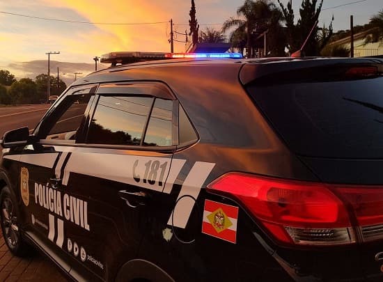 Mais de 350 pessoas são capturadas pela Polícia Civil no Oeste catarinense em 2026