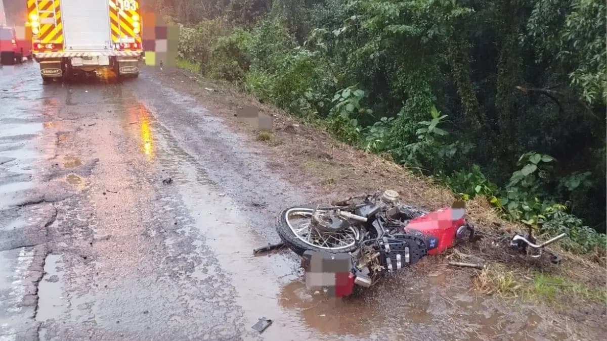 Motociclista morre após colisão e é encontrado em ribanceira na BR-282