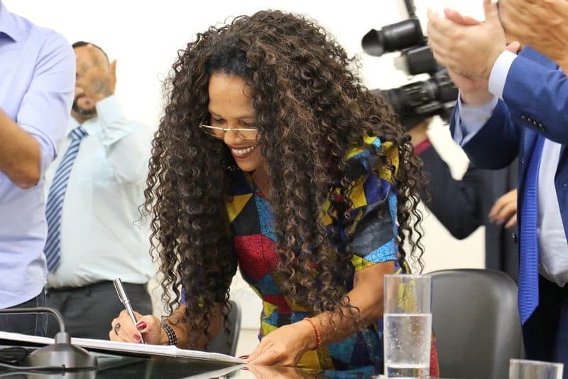 Ex-vereadora de Florianópolis, Tânia Ramos sofre AVC e é internada na UTI