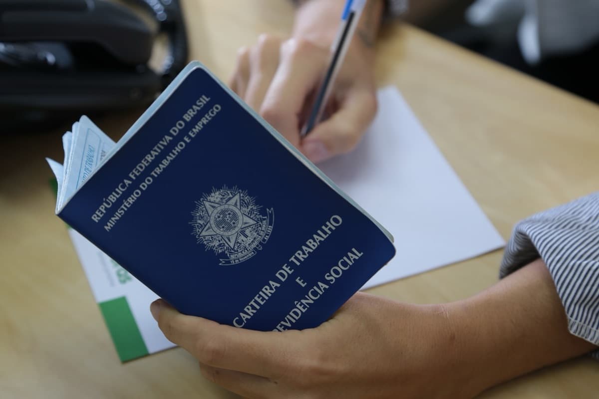 Santa Catarina inicia semana com 8,5 mil vagas de emprego abertas pelo Sine