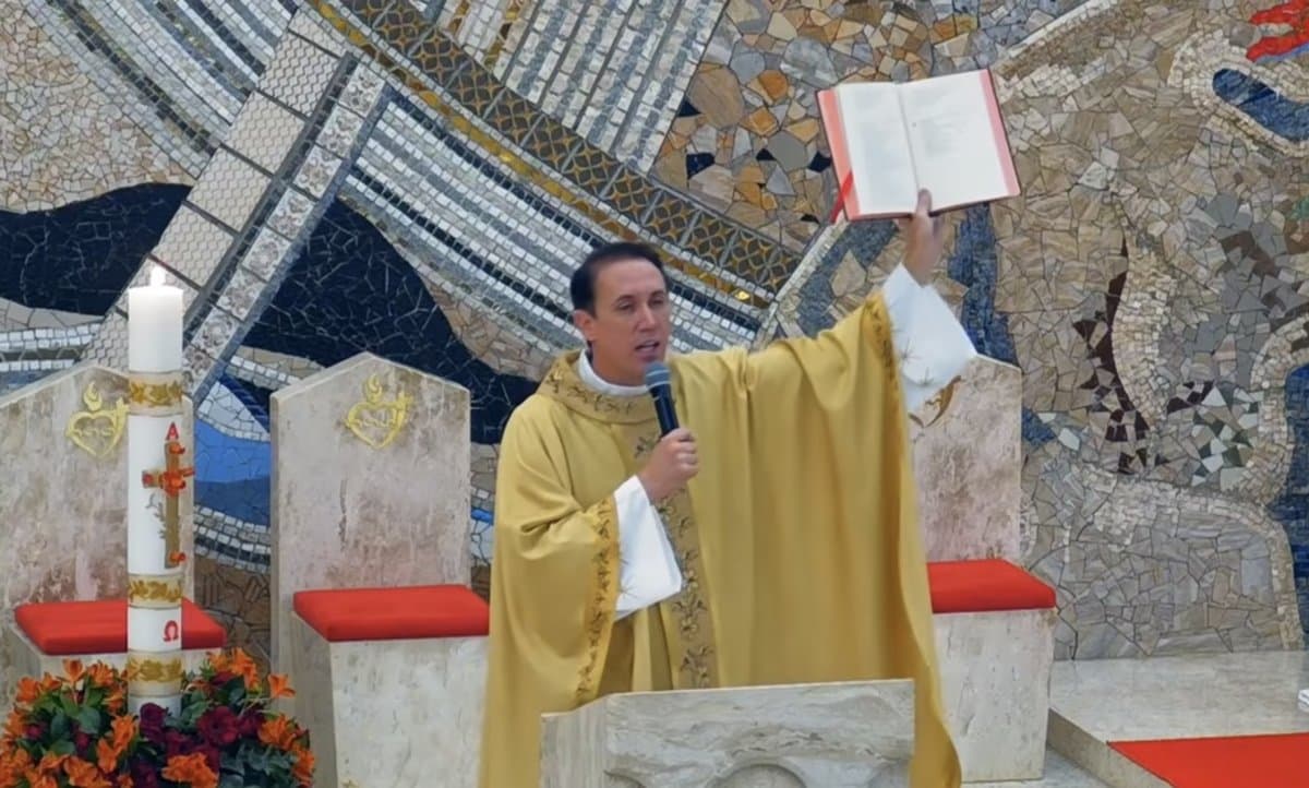“Muita gente vadia e preguiçosa”: padre de SC diz orar por pessoas que não querem trabalhar
