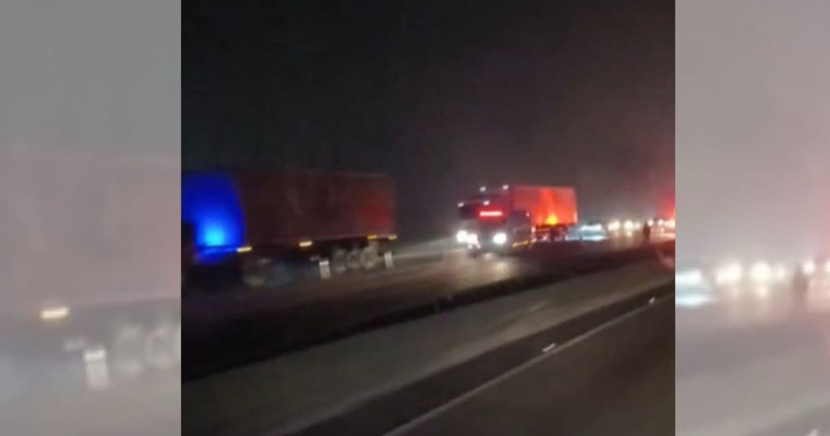 Pedestre morre atropelado e bloqueia BR-101 por horas em Penha