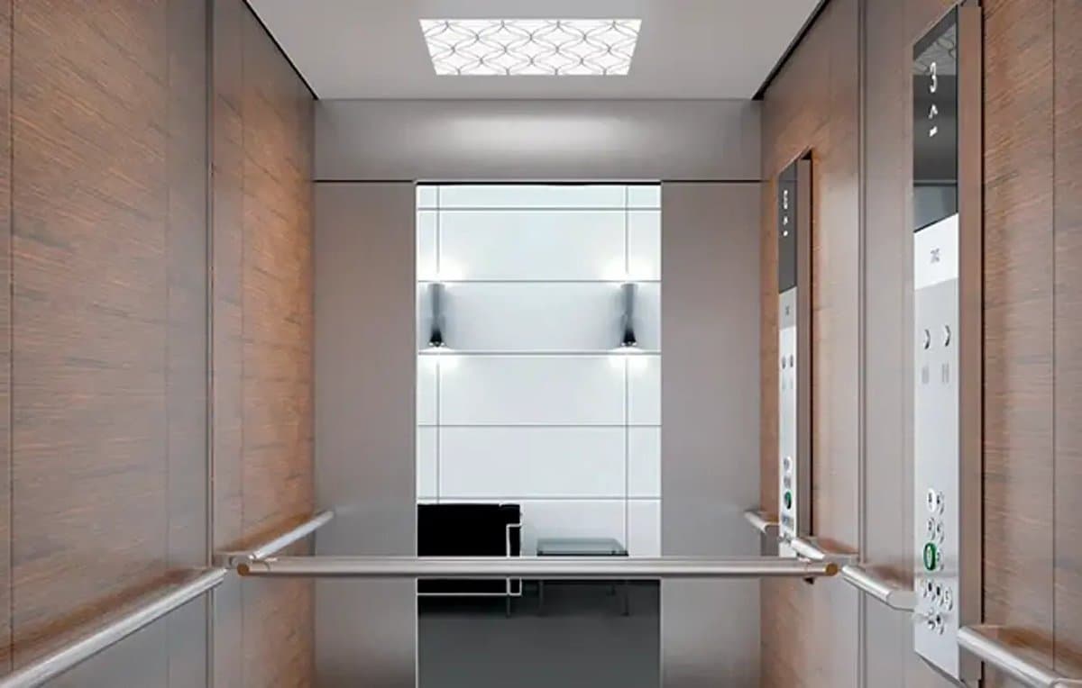 Interior de cabine de elevador residencial, imagem ilustrativa