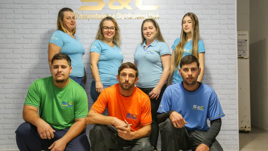 Empresa de Tijucas aposta na união familiar para prosperar e comemora 3 anos de sucesso