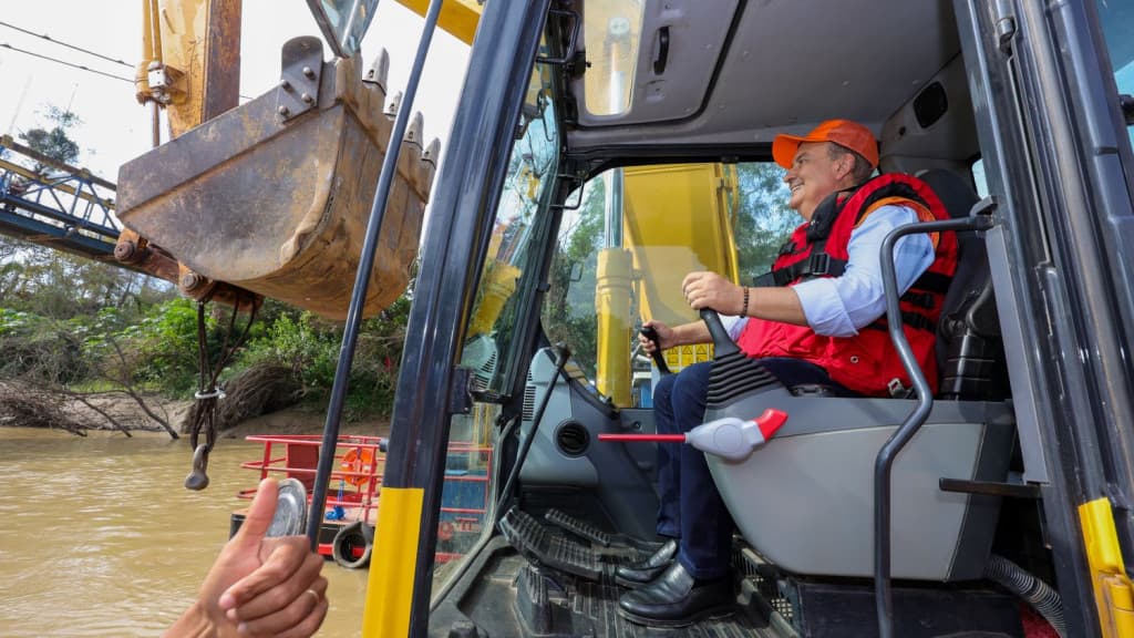 SC ignora corte do Governo Lula e inicia obra histórica contra enchentes