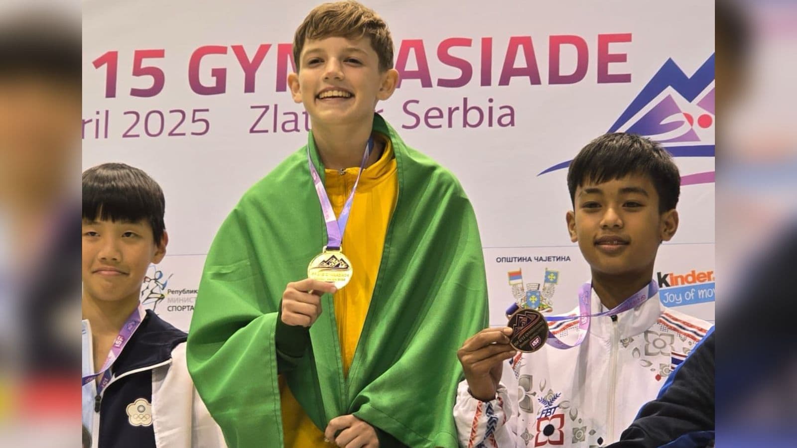 Adolescente de Tijucas é campeão mundial escolar de taekwondo na Sérvia